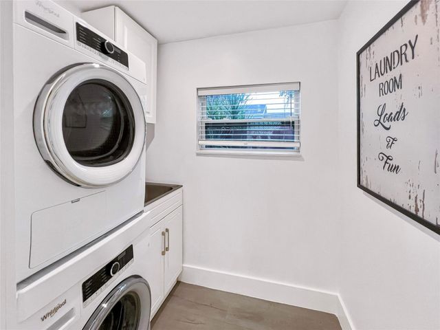 1641 NW 6th Ave, Fort Lauderdale, FL 33311