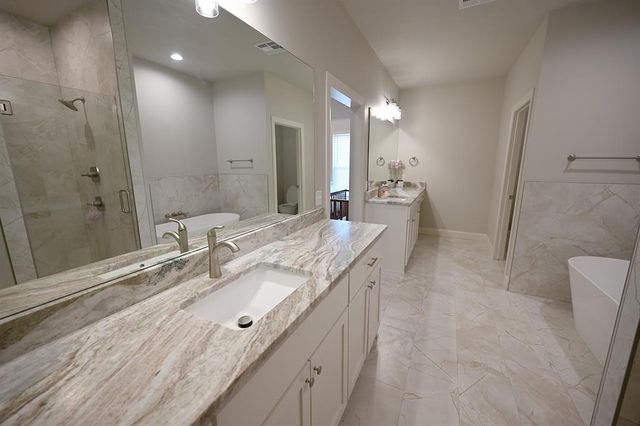 318 E Bandera Street, Stillwater, OK 74074