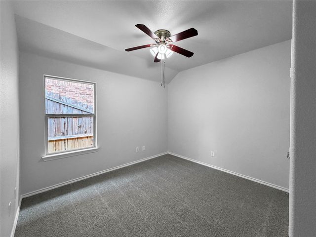 10036 Red Bluff Lane, Fort Worth, TX 76177