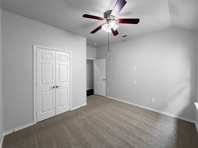 10036 Red Bluff Lane, Fort Worth, TX 76177