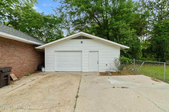 608 Concart Street, Hattiesburg, MS 39401