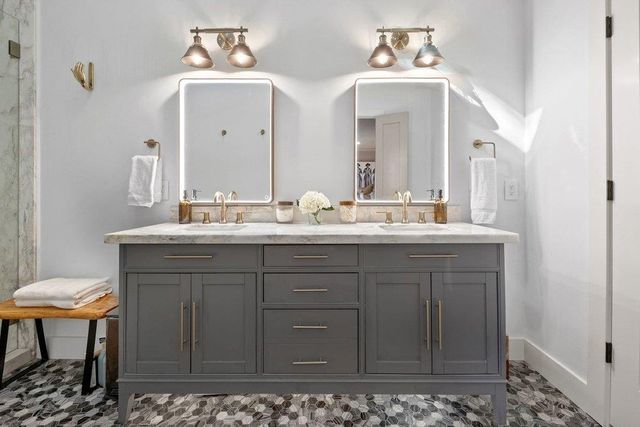 1519 W 29th ST, Austin, TX 78703