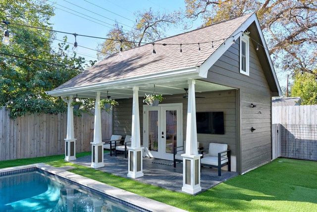 1519 W 29th ST, Austin, TX 78703