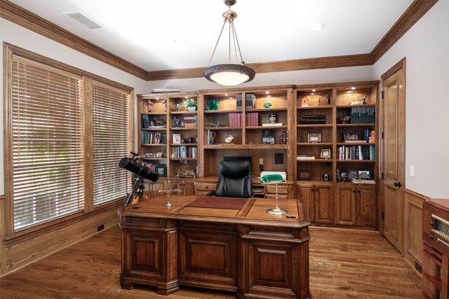 5 Birchmont Lane, Dallas, TX 75230