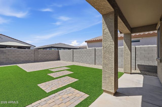 17715 W VIA DE LUNA Drive, Surprise, AZ 85387