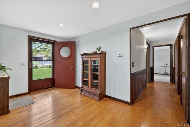 2403 Amidon Drive, Marcellus, NY 13108