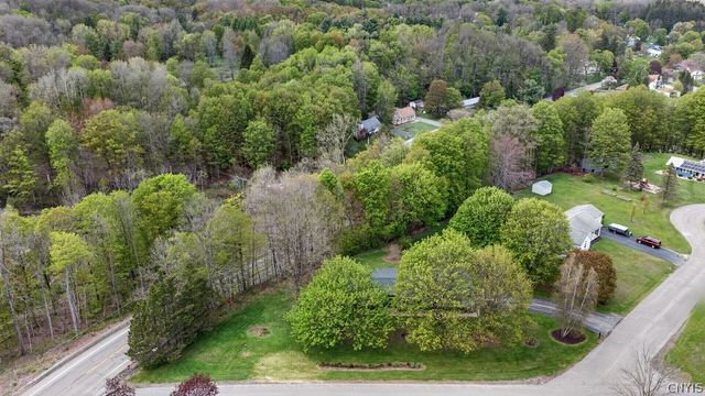 2403 Amidon Drive, Marcellus, NY 13108