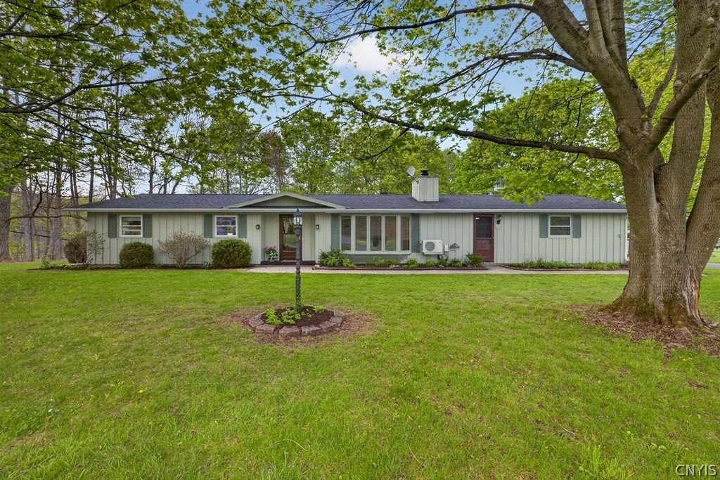 2403 Amidon Drive, Marcellus, NY 13108