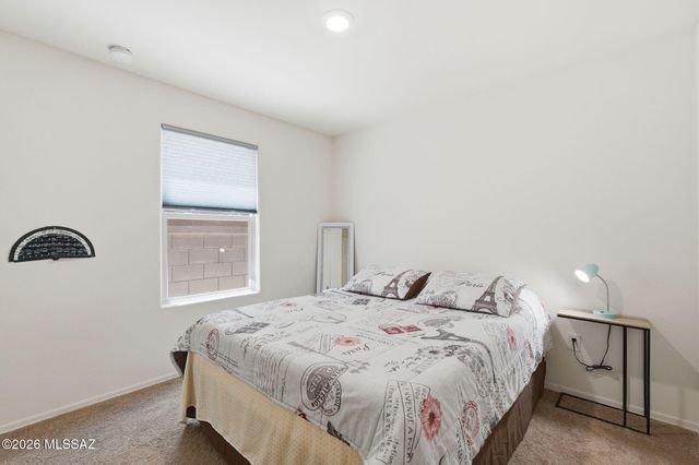 5962 S Rowan Court, Tucson, AZ 85706