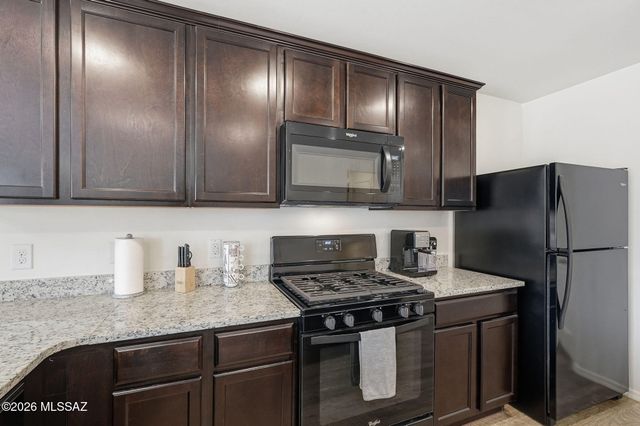 5962 S Rowan Court, Tucson, AZ 85706