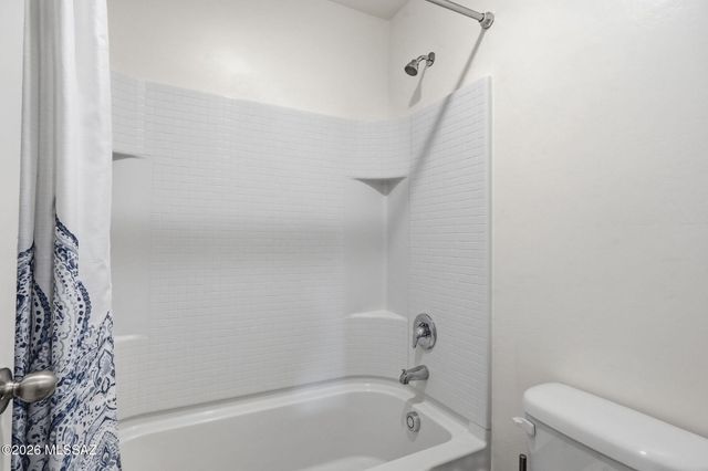 5962 S Rowan Court, Tucson, AZ 85706