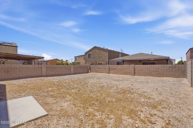 5962 S Rowan Court, Tucson, AZ 85706