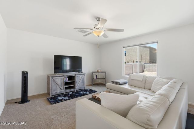 5962 S Rowan Court, Tucson, AZ 85706