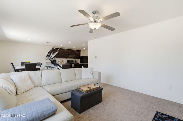 5962 S Rowan Court, Tucson, AZ 85706