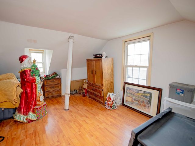 1742 N 34th Avenue, Stone Park, IL 60165