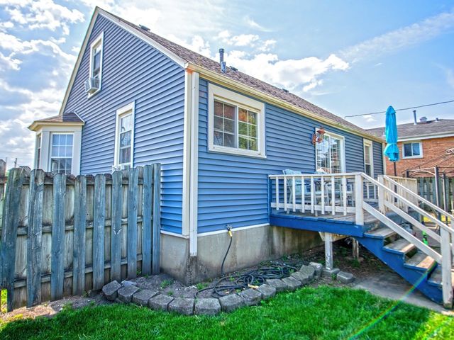 1742 N 34th Avenue, Stone Park, IL 60165
