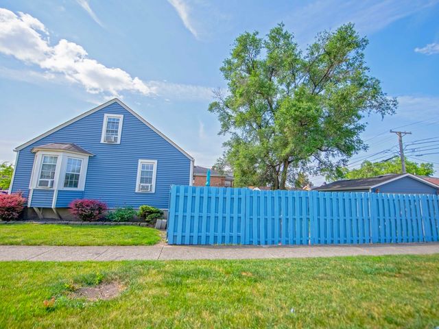 1742 N 34th Avenue, Stone Park, IL 60165