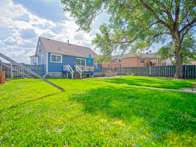 1742 N 34th Avenue, Stone Park, IL 60165