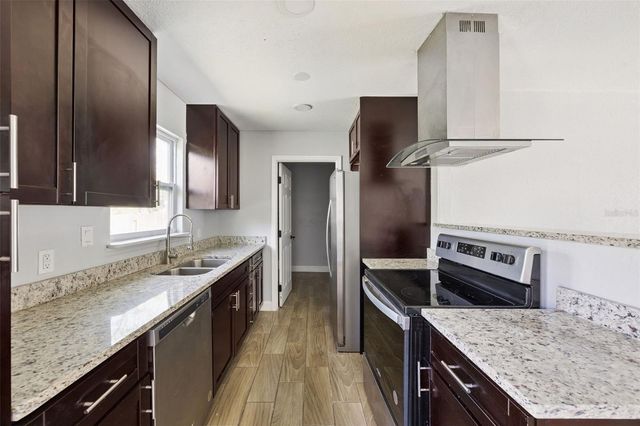 1590 YORKTOWN AVENUE, Titusville, FL 32796