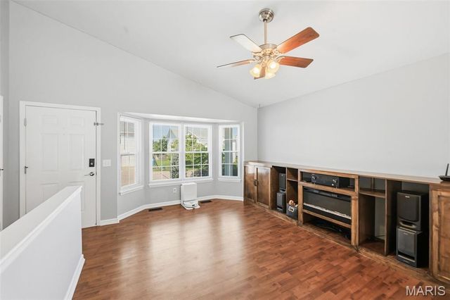 1818 Florine Court, St Charles, MO 63303