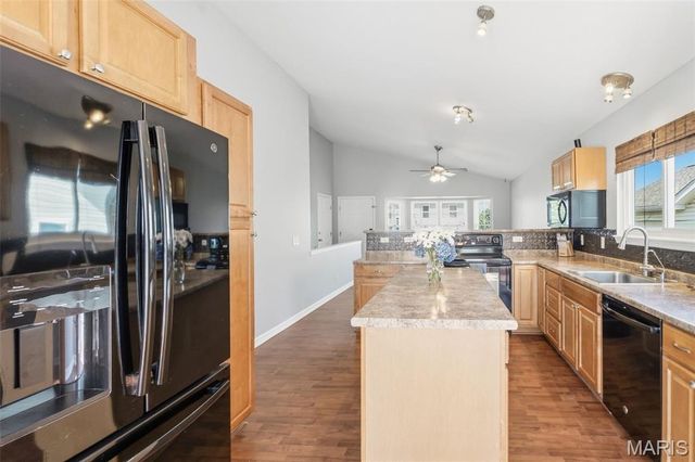 1818 Florine Court, St Charles, MO 63303