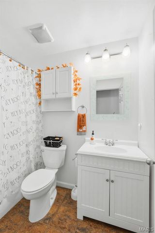 1818 Florine Court, St Charles, MO 63303