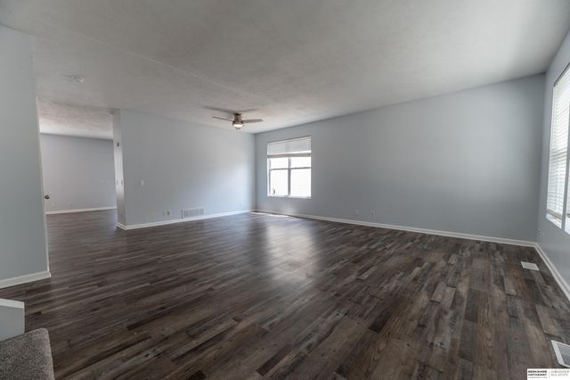 7817 N 154th Street, Bennington, NE 68007