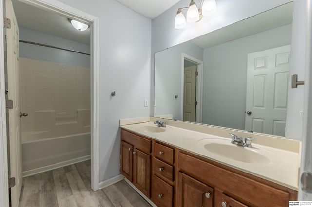 7817 N 154th Street, Bennington, NE 68007