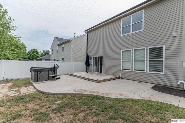 7817 N 154th Street, Bennington, NE 68007