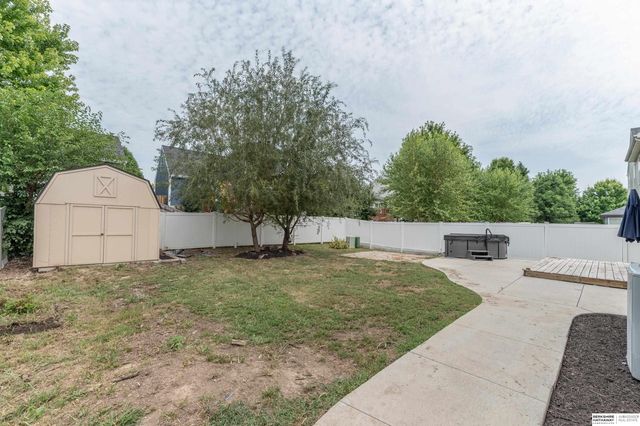 7817 N 154th Street, Bennington, NE 68007