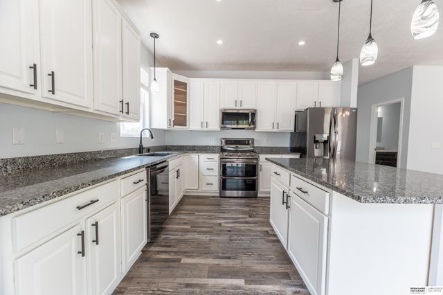 7817 N 154th Street, Bennington, NE 68007