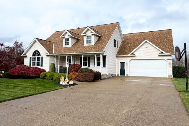 8690 WINDY Lane, North East, PA 16428