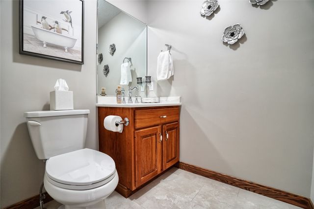 8690 WINDY Lane, North East, PA 16428