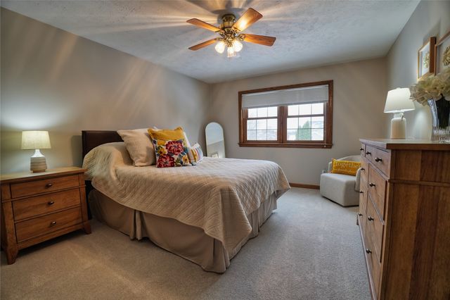 8690 WINDY Lane, North East, PA 16428