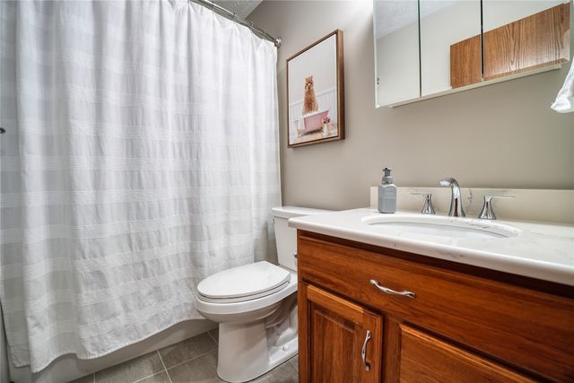 8690 WINDY Lane, North East, PA 16428