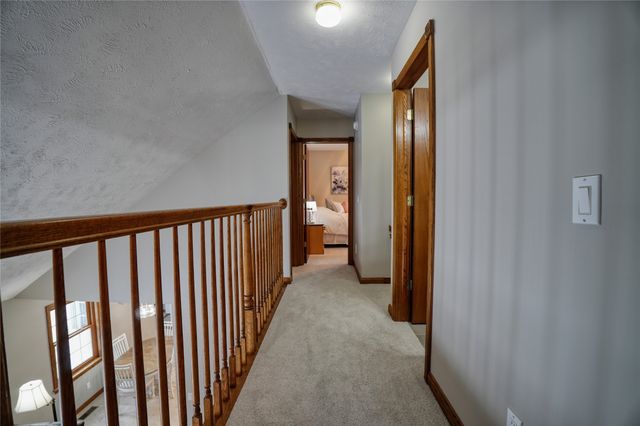 8690 WINDY Lane, North East, PA 16428