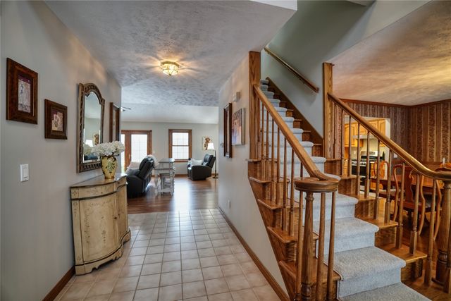 8690 WINDY Lane, North East, PA 16428