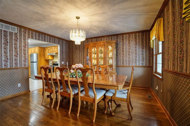 8690 WINDY Lane, North East, PA 16428