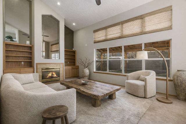 4532 Chadwick Road NW, Albuquerque, NM 87120