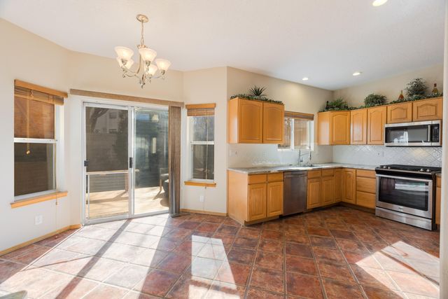 4532 Chadwick Road NW, Albuquerque, NM 87120