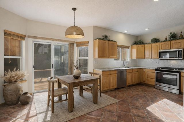 4532 Chadwick Road NW, Albuquerque, NM 87120