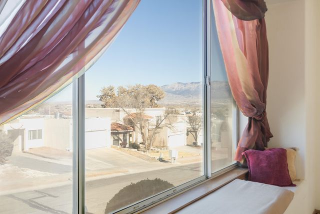 4532 Chadwick Road NW, Albuquerque, NM 87120