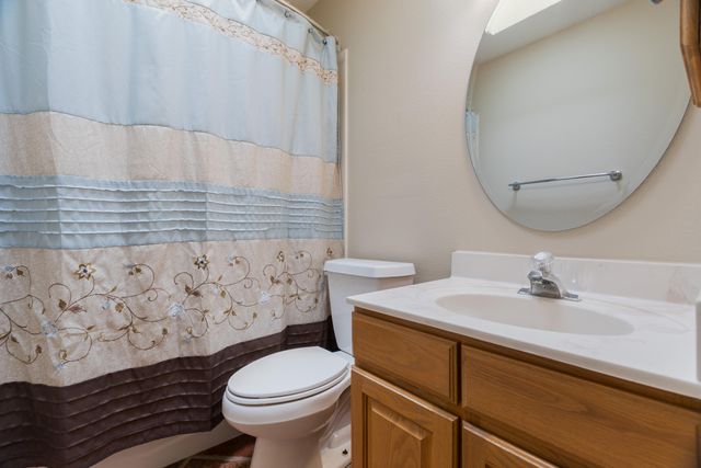 4532 Chadwick Road NW, Albuquerque, NM 87120