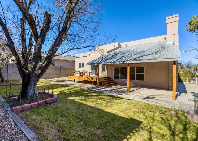 4532 Chadwick Road NW, Albuquerque, NM 87120