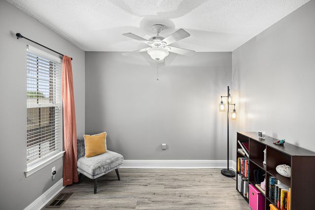 10024 Via Grande, Navarre, FL 32566