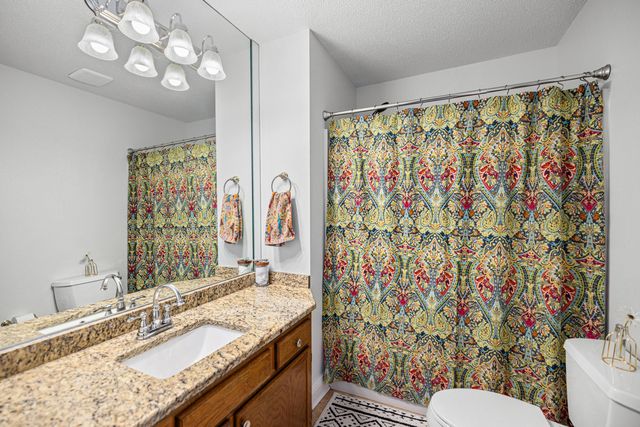 10024 Via Grande, Navarre, FL 32566