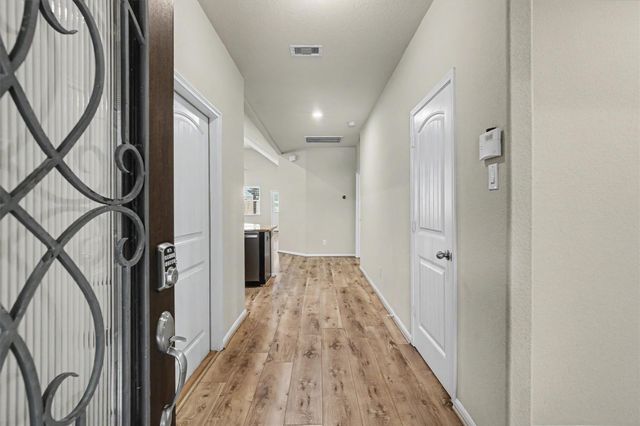 2728 Rogliano Lane, League City, TX 77573