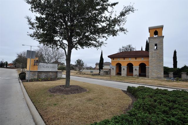 2728 Rogliano Lane, League City, TX 77573