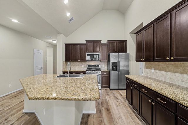 2728 Rogliano Lane, League City, TX 77573