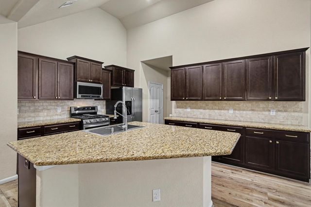 2728 Rogliano Lane, League City, TX 77573
